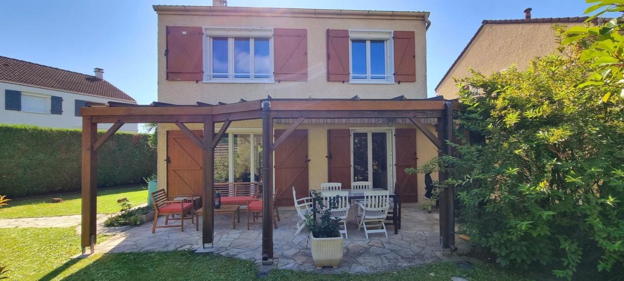 Un Havre De Paix Villa Villepinte  Exterior photo